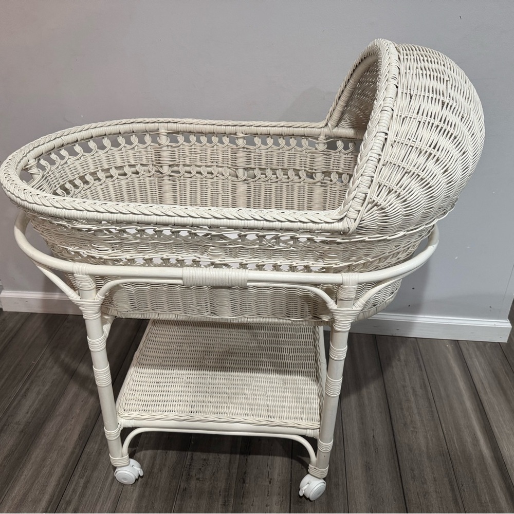 Chic Cream Wicker Baby Bassinet
